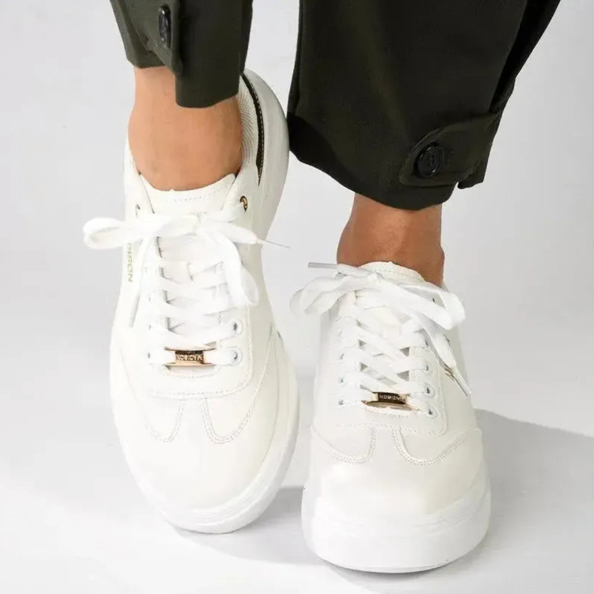 Gaze Fashion Sneaker (Madison)