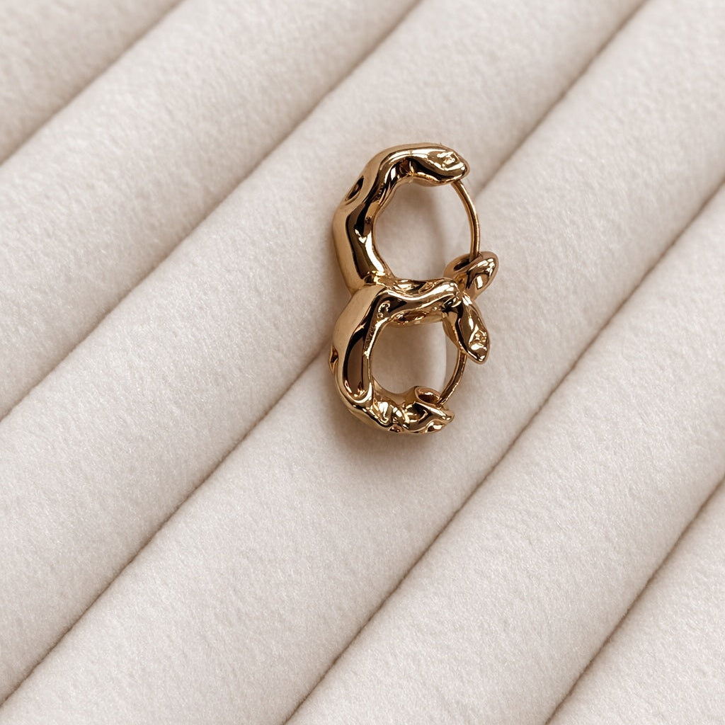 Gold Wavy Huggies (Gizelle)