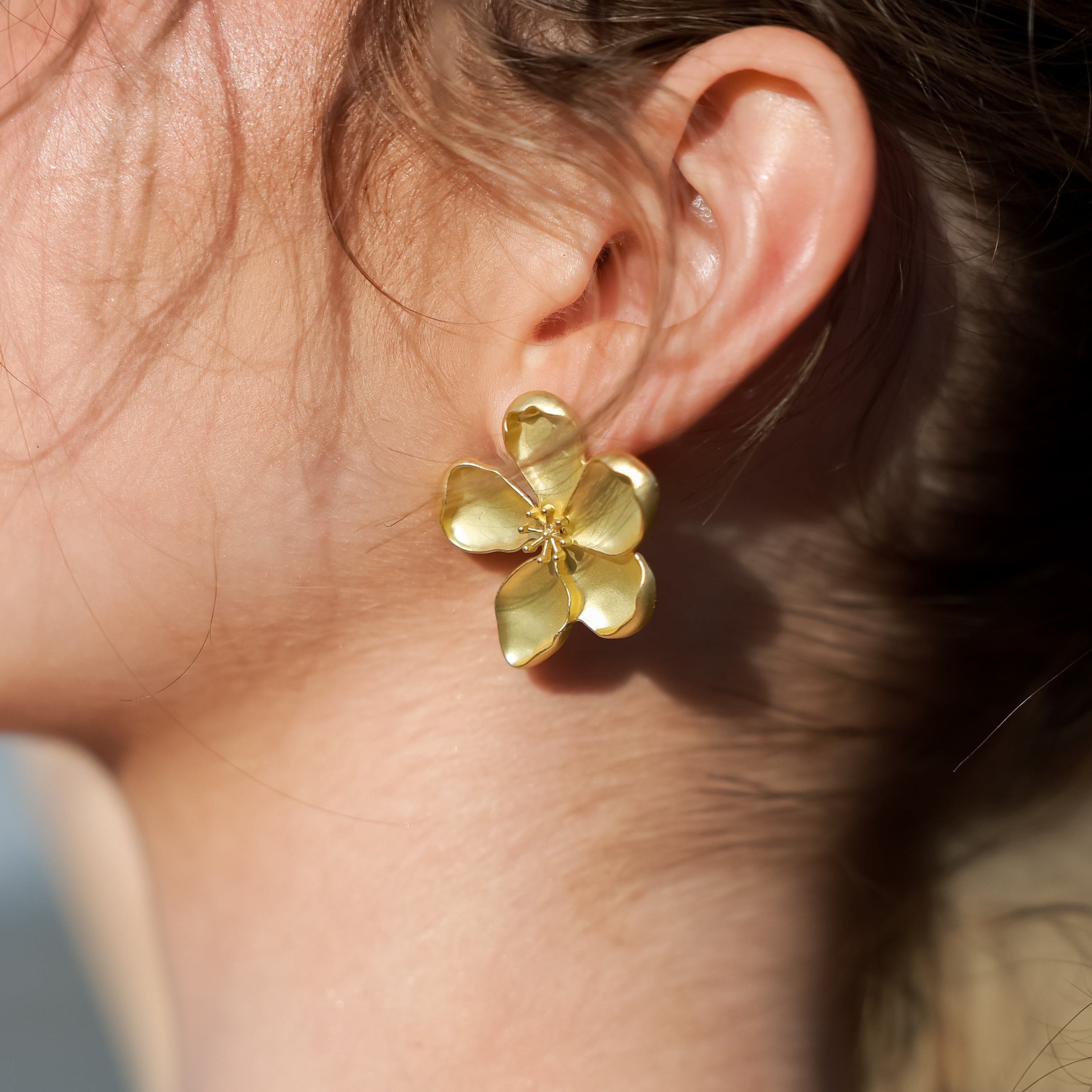 Flower Earring Large (Gizelle)