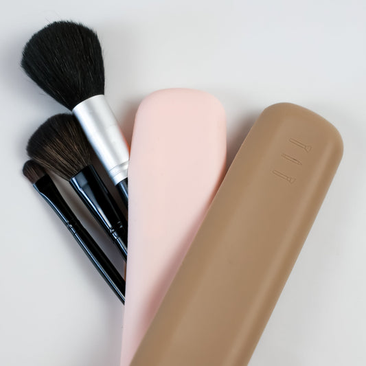 Silicone Makeup Brush Holder (Gizelle)
