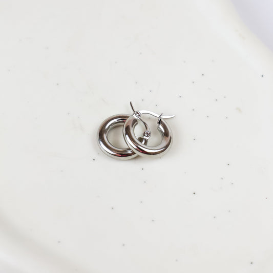 Small Hoop Silver (Gizelle)