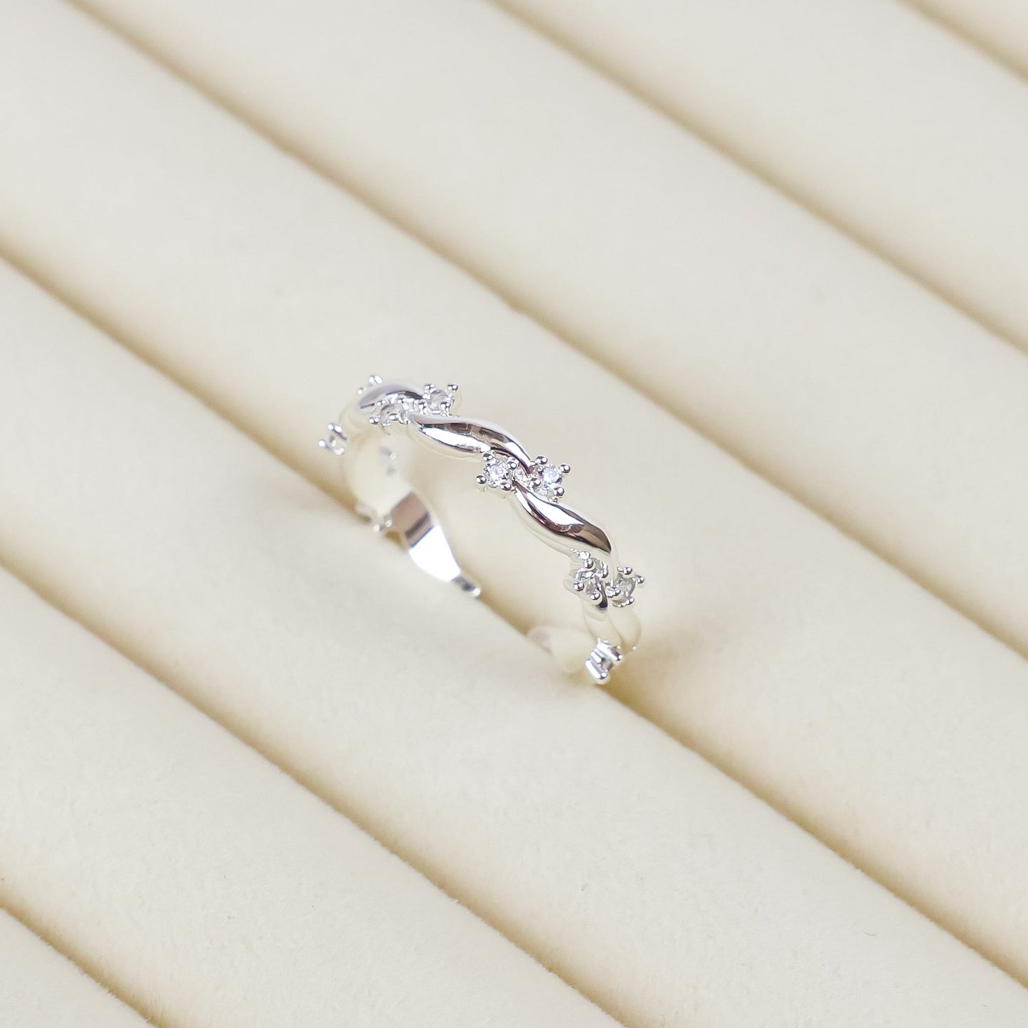 Silver Jane Ring (Gizelle)