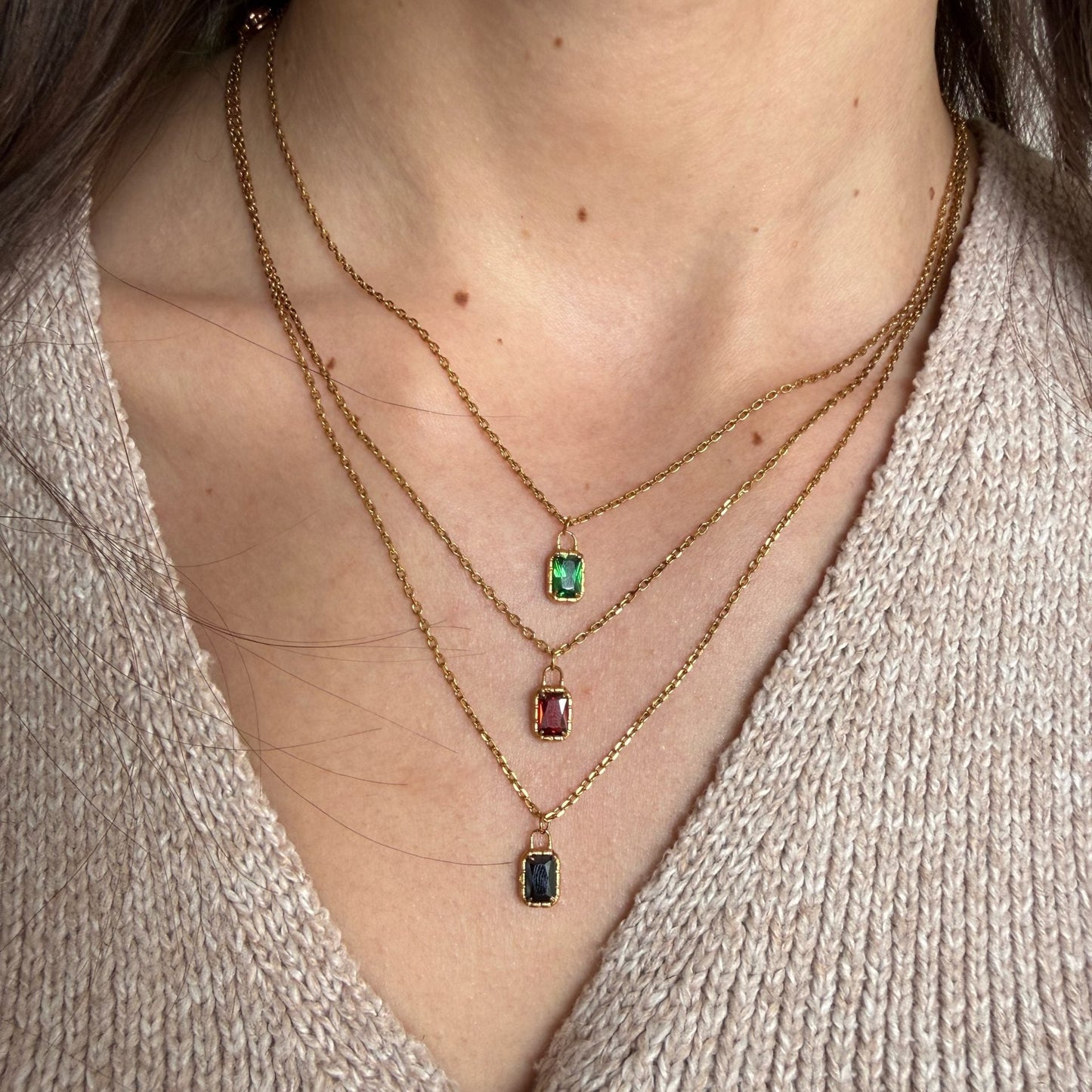The Radiant Pendant Necklace (KVJ)