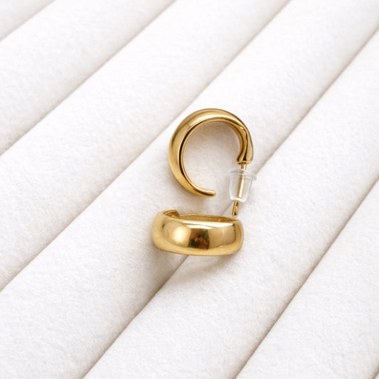 Sophia Gold Hoop (Gizelle)