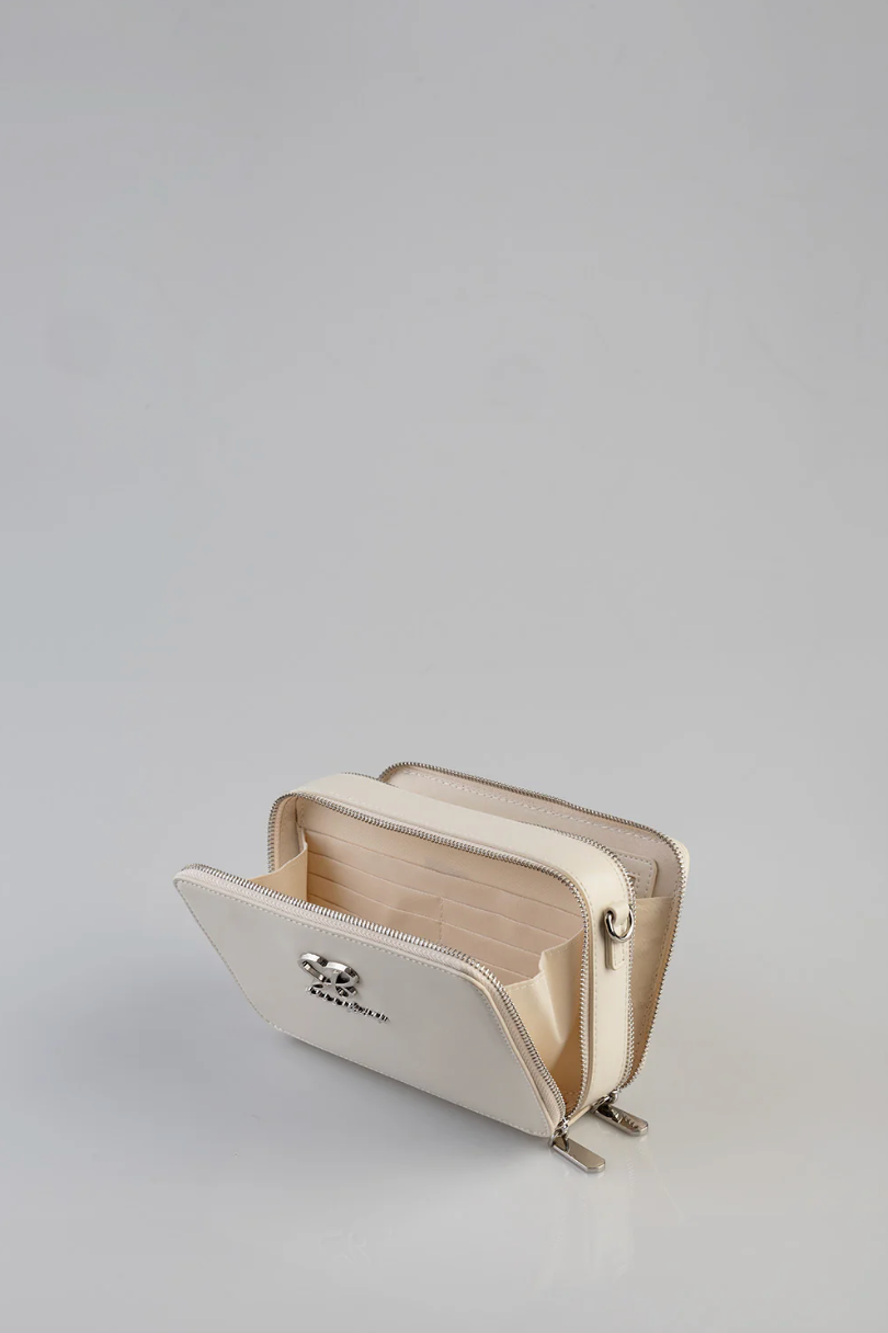 Carmy Crossbody Bag (Sissy Boy)