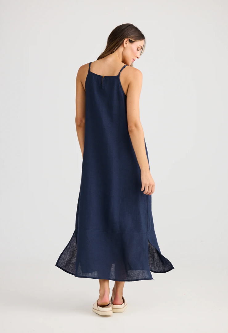 Cliffside Maxi Dress (Holiday)