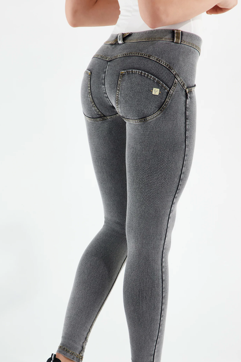 WR.UP Skinny Regular Fit Denim (Freddy)