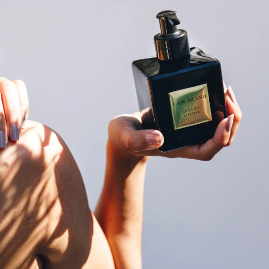 Black Gold Luxury Lotion 200ml (Cape Island)