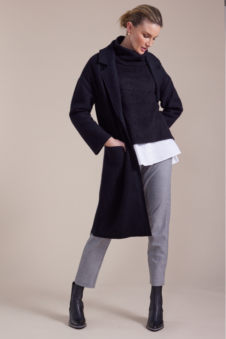 Black Wool Coat (Sirocco)
