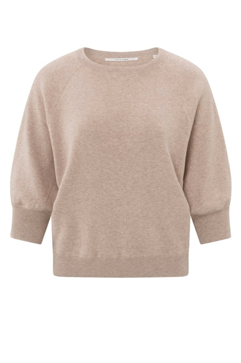 Knit Pullover (Yaya)