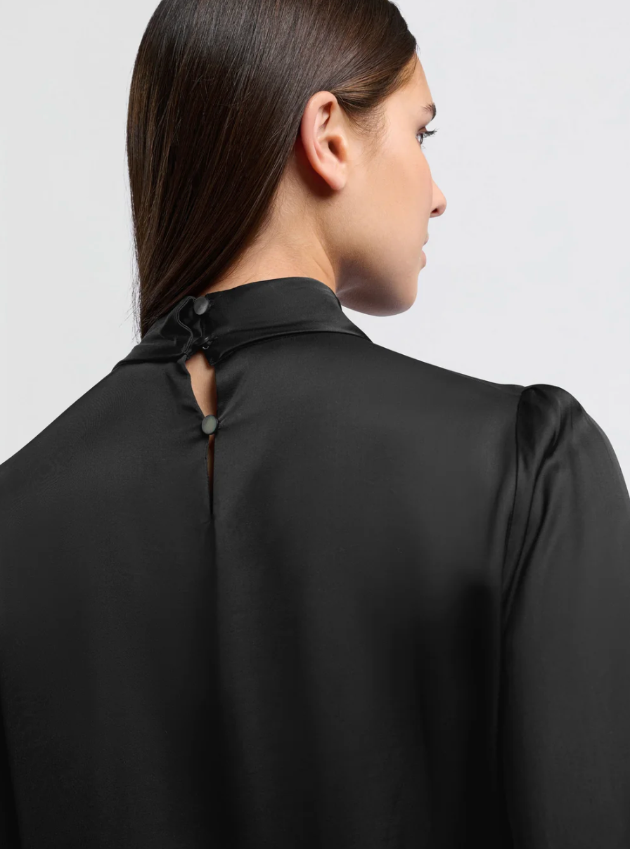 Blouse With Pleats (Yaya)