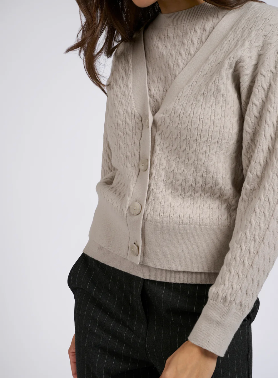 Cable Cardigan (Yaya)