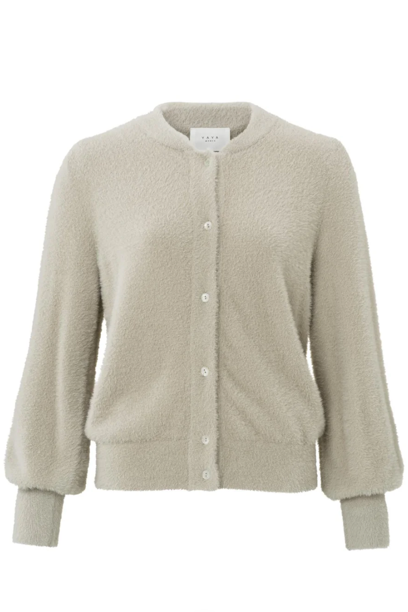 Fluffy Cardigan (Yaya)