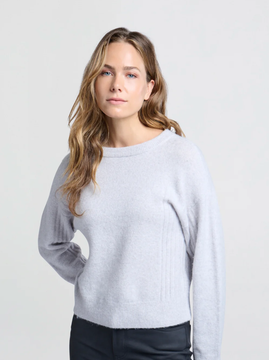 Round Neck Sweater (Yaya)