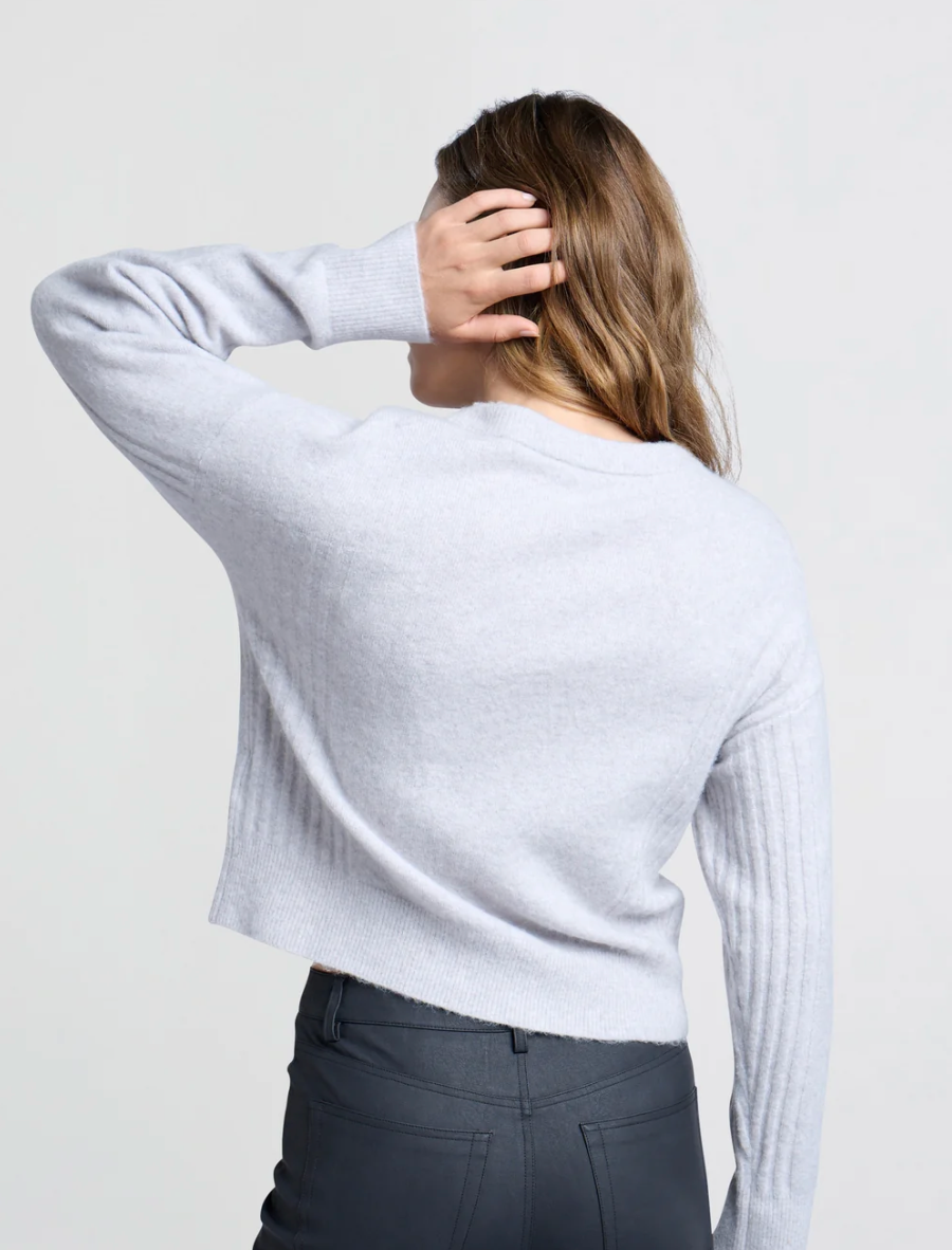 Round Neck Sweater (Yaya)