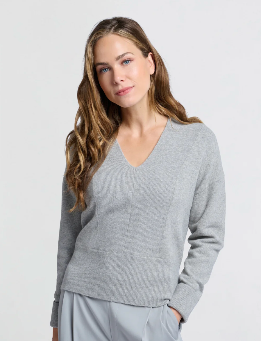 V-neck Ribbed Sweater (Yaya)