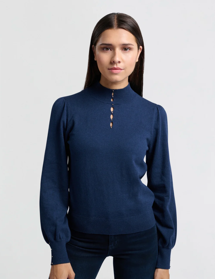 Soft Turtleneck Top (Yaya)