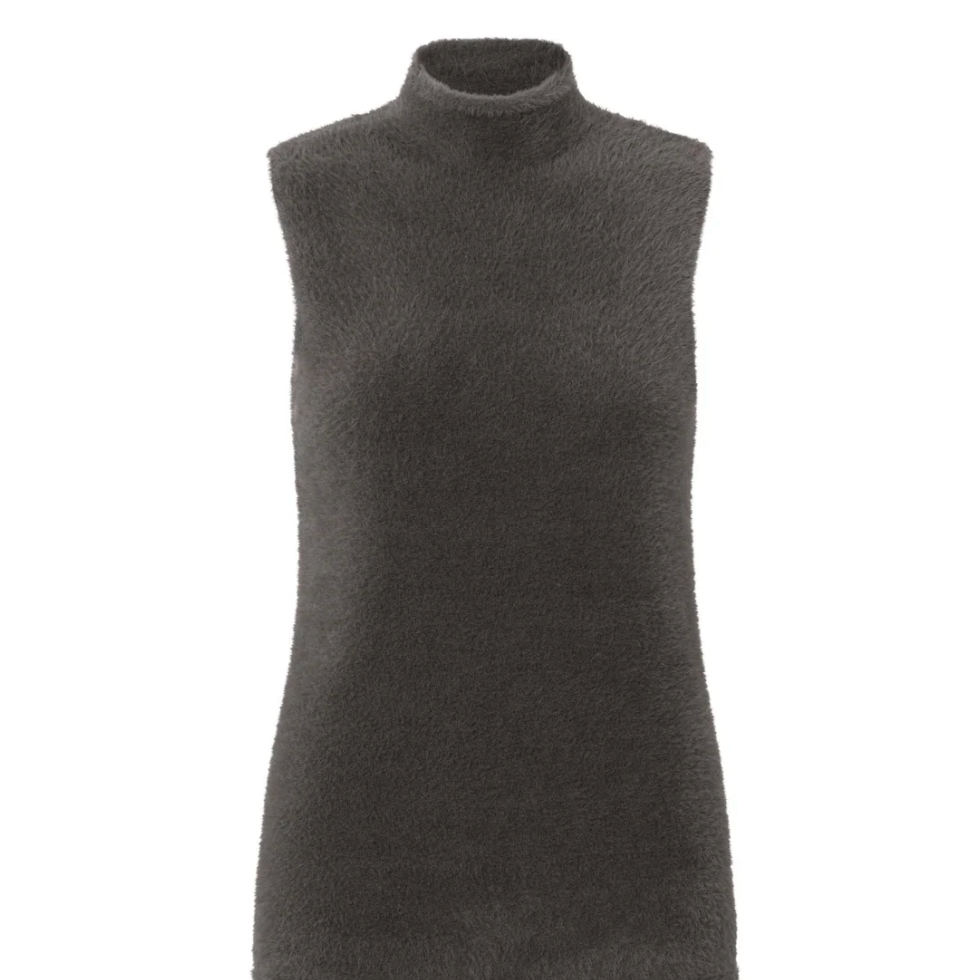 Sleeveless Fluffy Polo Sweater (Yaya)
