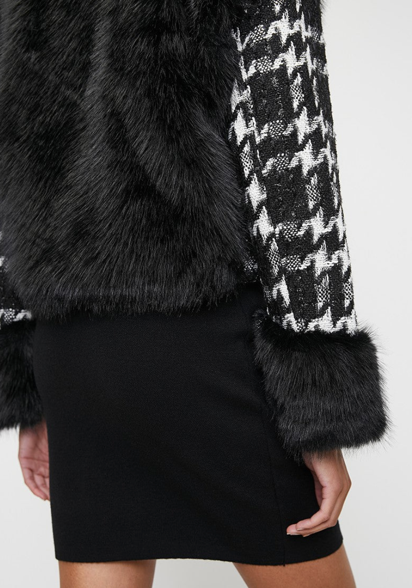 Fur Jacket (Sissy Boy)