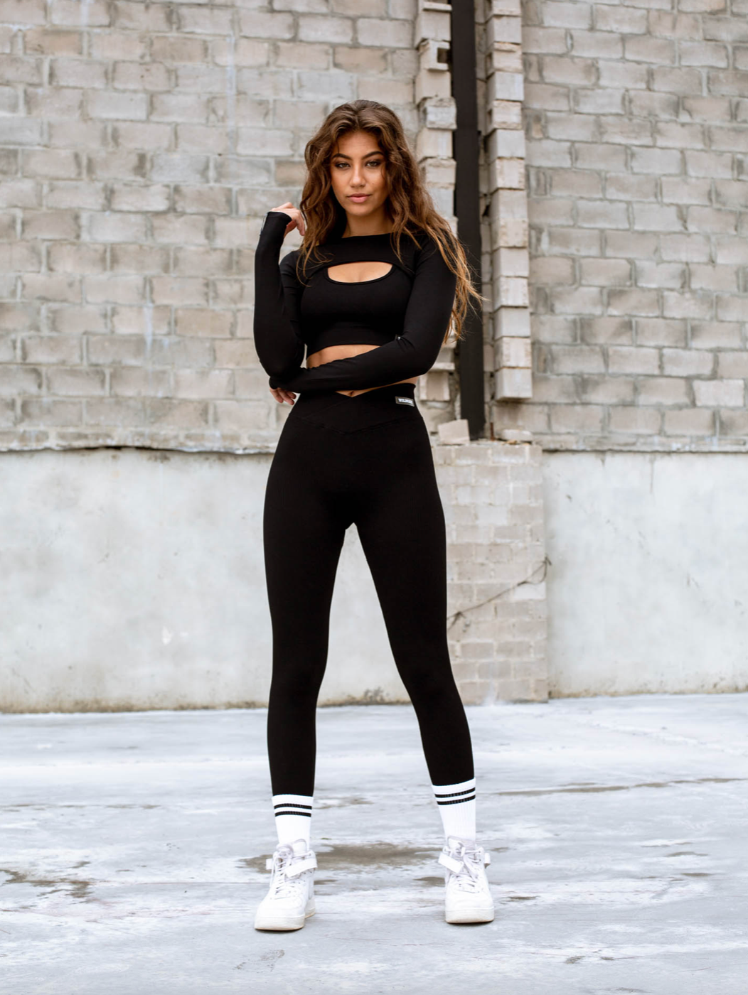 Sienna Luxe Shrug Black (Wildcat)