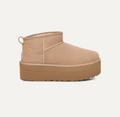 Classic Ultra Mini Platform Boot (Ugg)