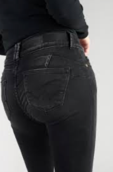 Ultra Pulpc Gush Jean (Le Temp Des Perises)