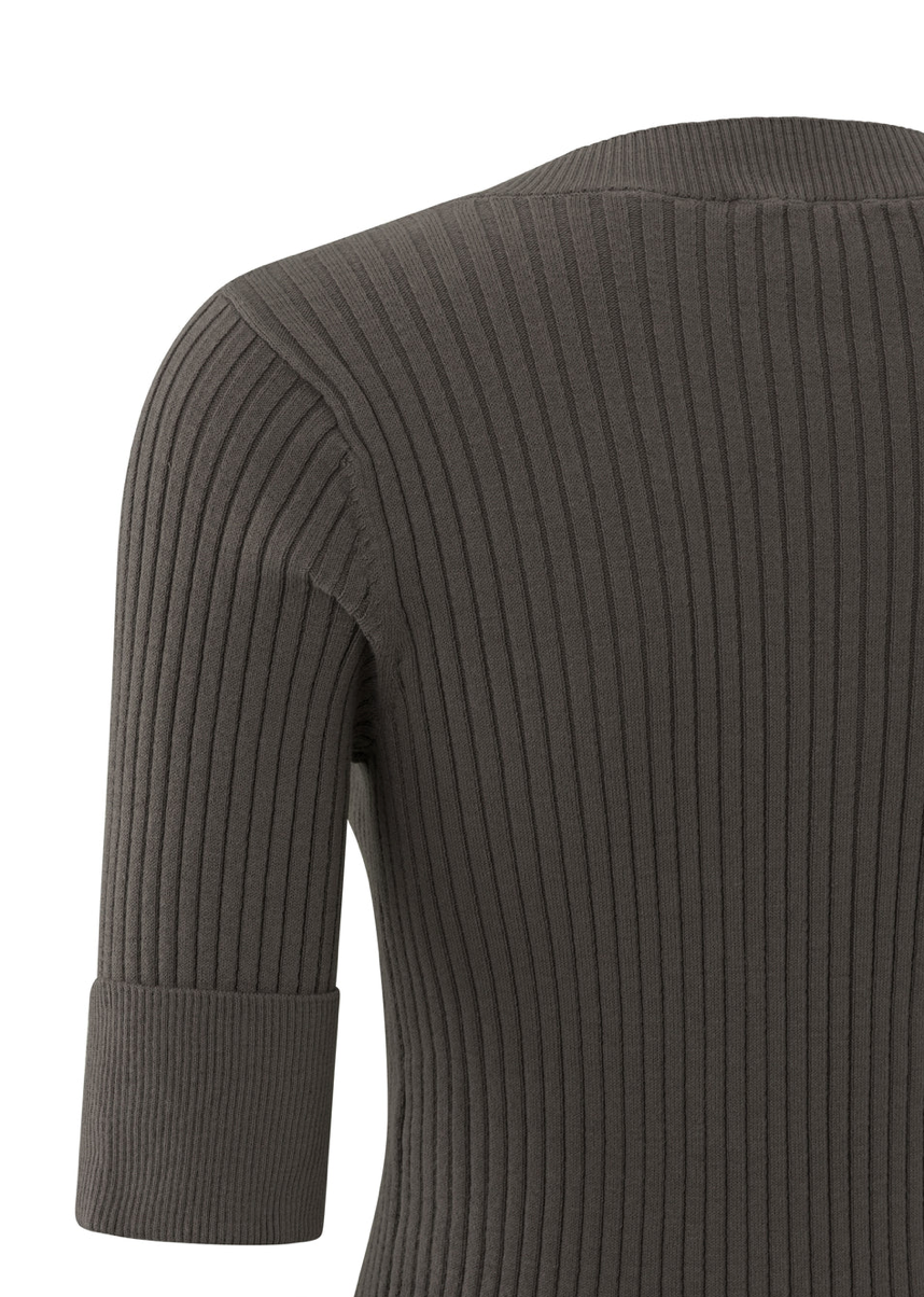 Ribbed V-neck Sweater (Yaya)