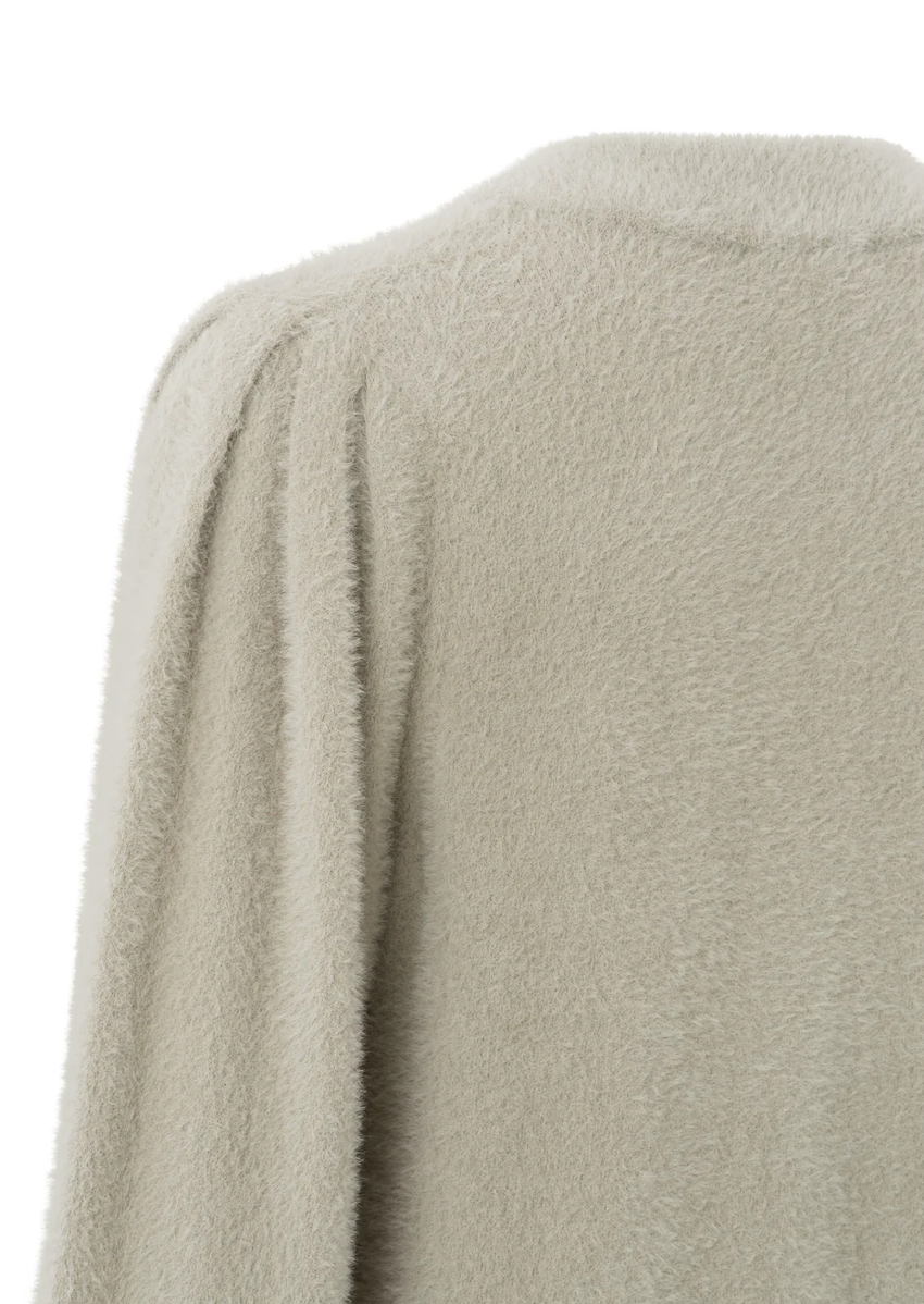 Fluffy Cardigan (Yaya)