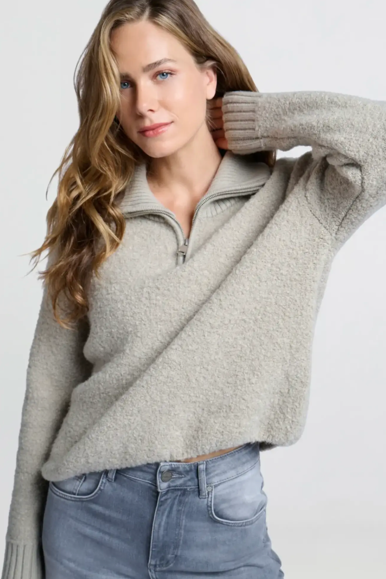 Boucle Sweater (Yaya)