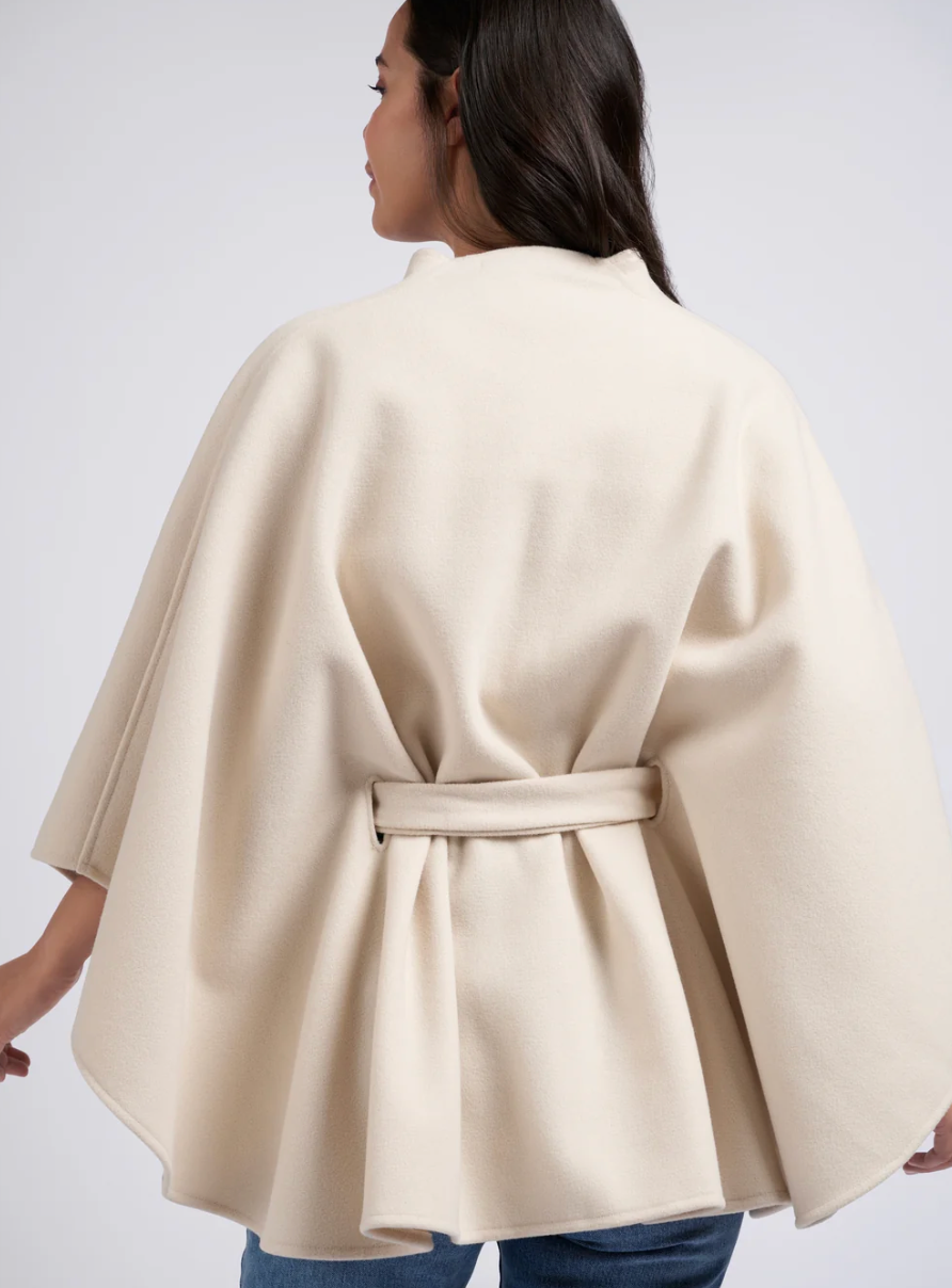 Soft V-neck Poncho (Yaya)